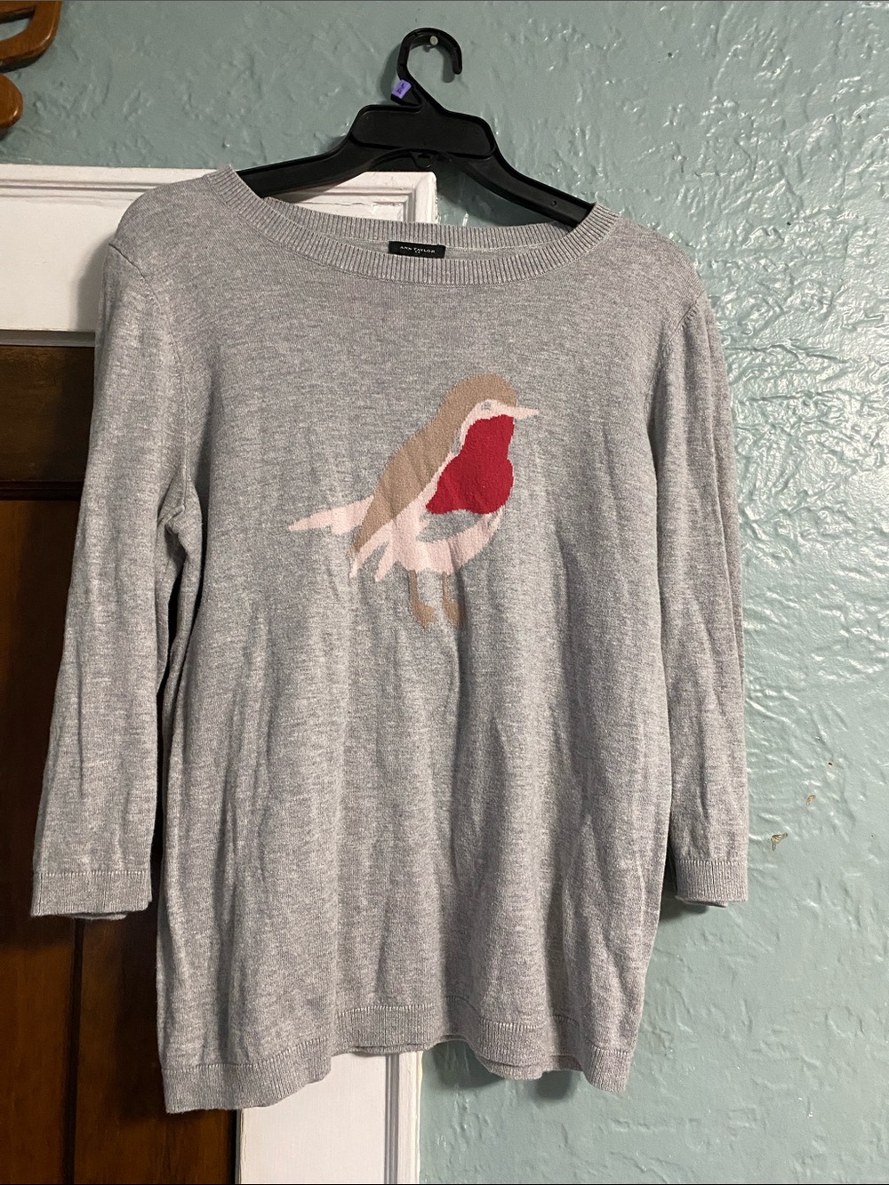 Ann Taylor Gray Knit Top with Red and Tan Bird Motif